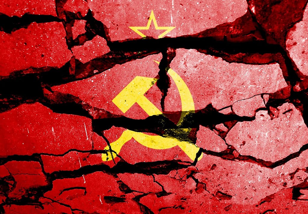 Why Did the Soviet Union Fall